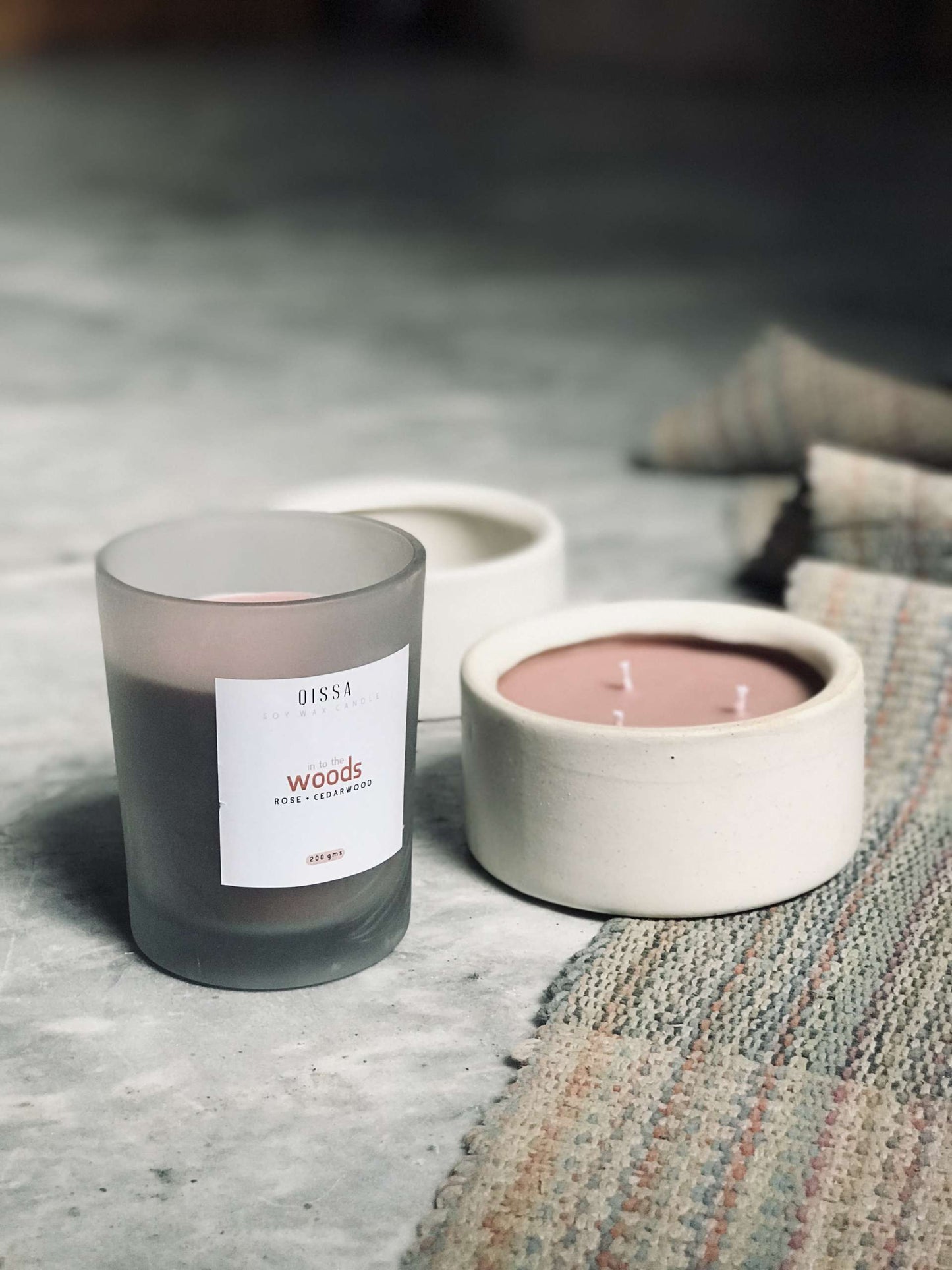 Into the woods : Rose and Cedarwood Candle